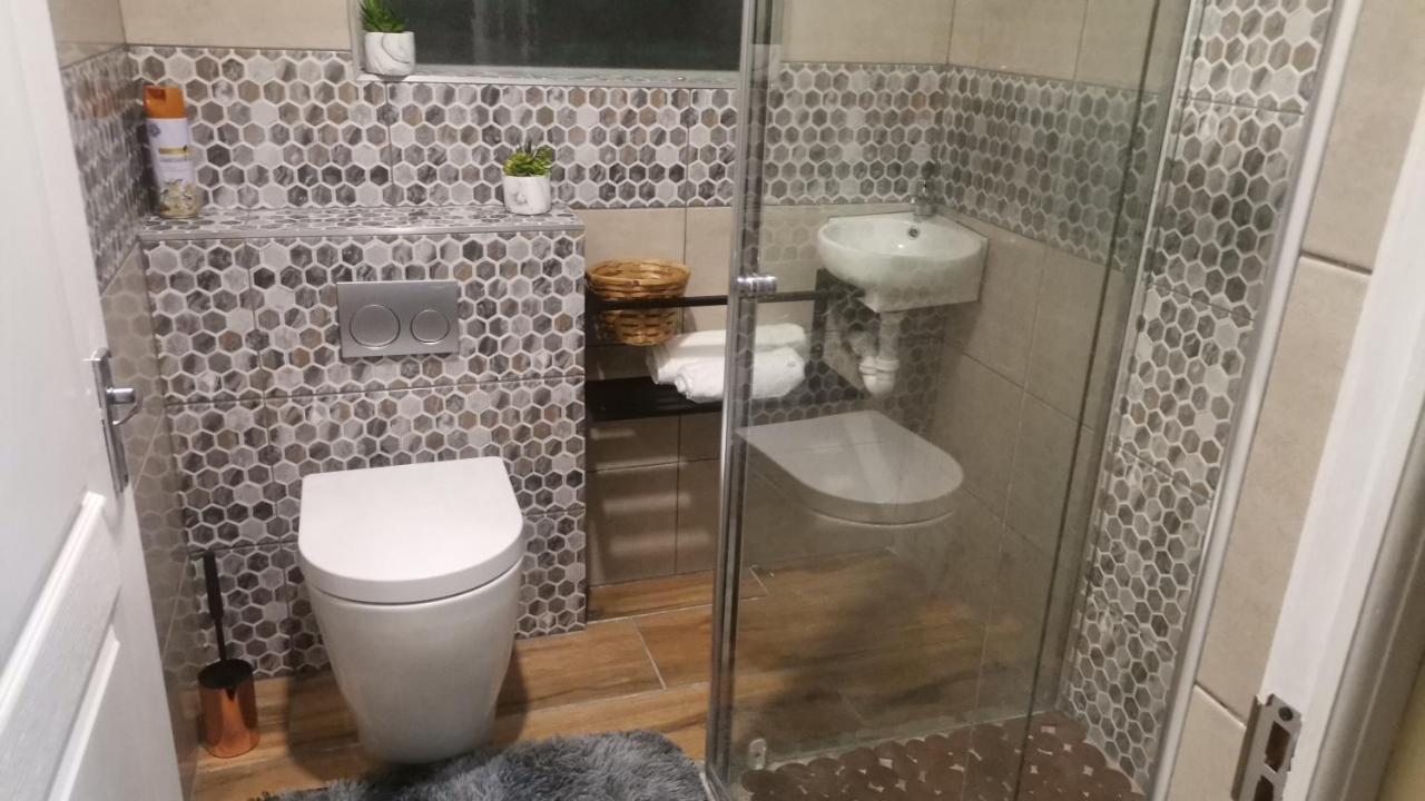 Elim Self Catering Apartment Fisherhaven Luaran gambar
